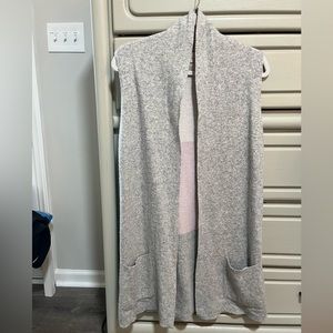 Wool/Cashmere blend long vest made in Italy size medium